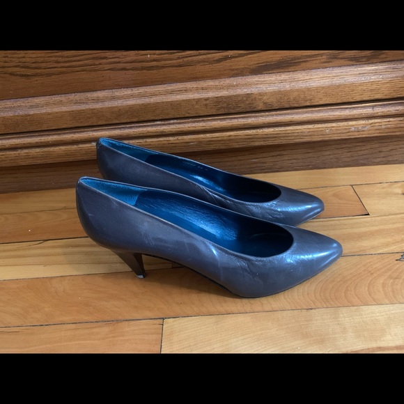 Grey heels - The Bootery vintage collection - Picture 1 of 8